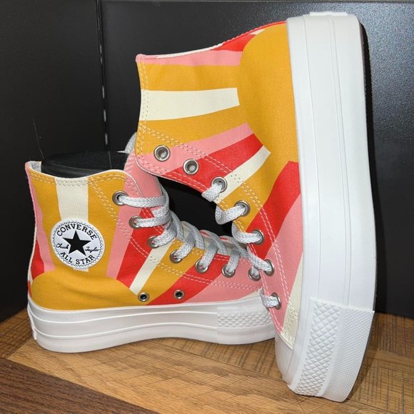 New Women’s Converse Summer Spirit Platform CTAS Sneakers - Picture 2 of 4